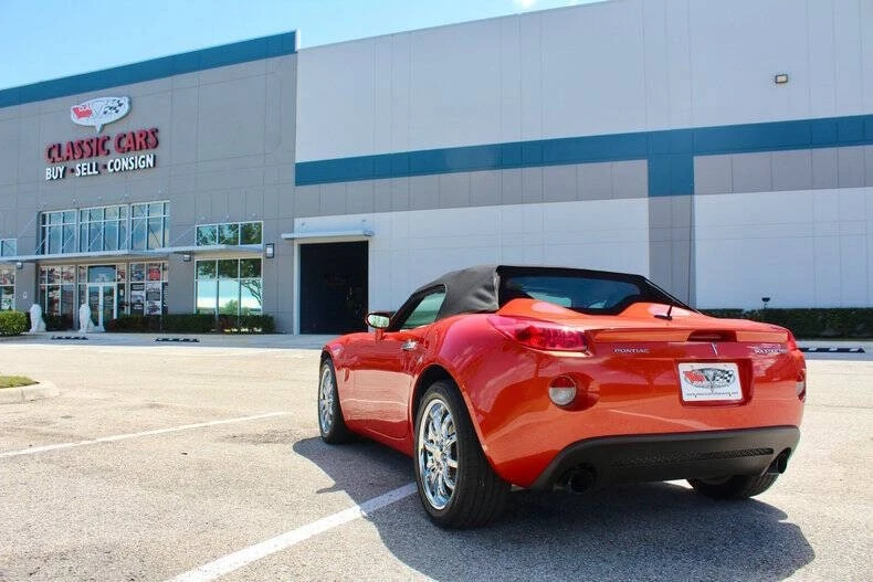 2008 Pontiac Solstice GXP - Image 13 of 31