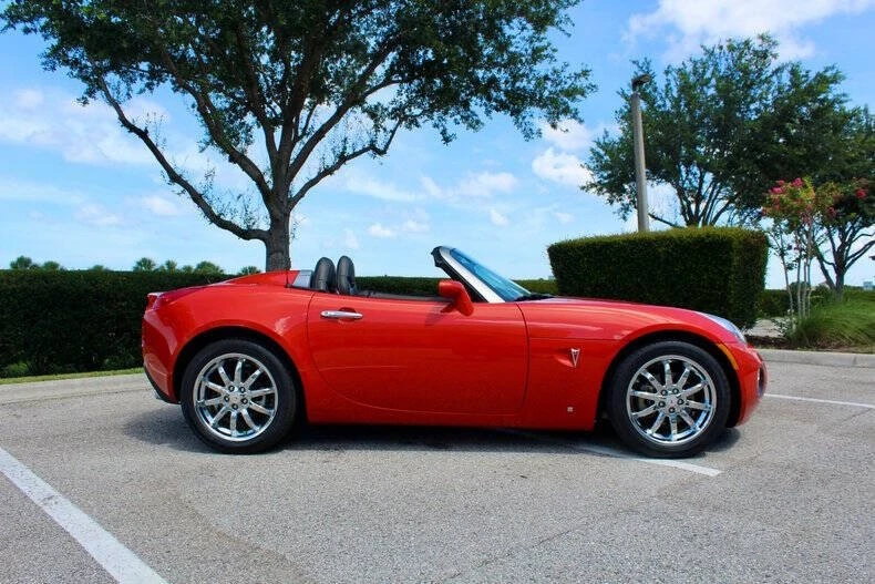 2008 Pontiac Solstice GXP - Image 4 of 31