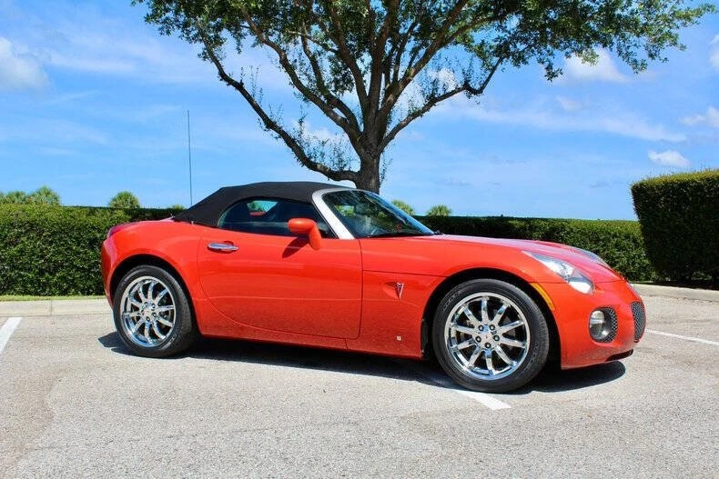 2008 Pontiac Solstice GXP - Image 5 of 31