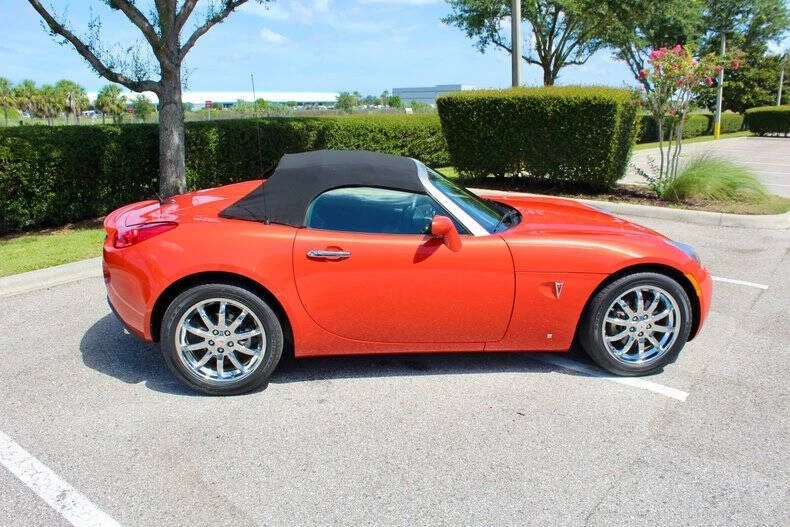 2008 Pontiac Solstice GXP - Image 18 of 31