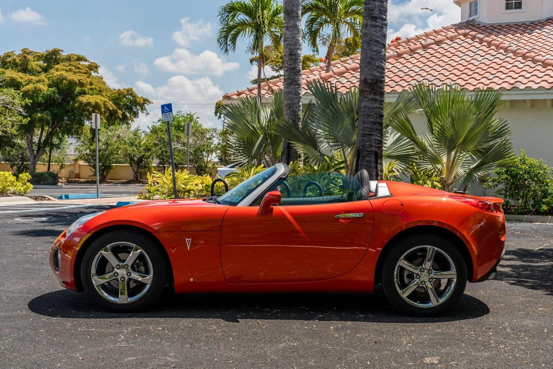 2008 Pontiac Solstice GXP - Image 7 of 31