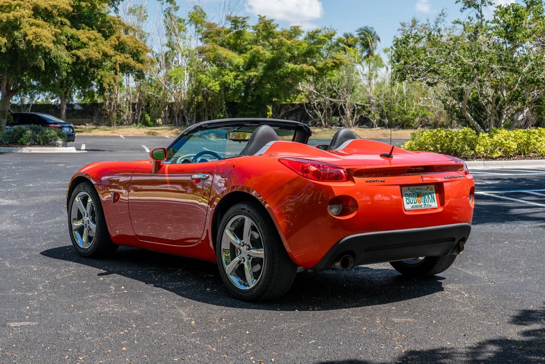 2008 Pontiac Solstice GXP - Image 10 of 31