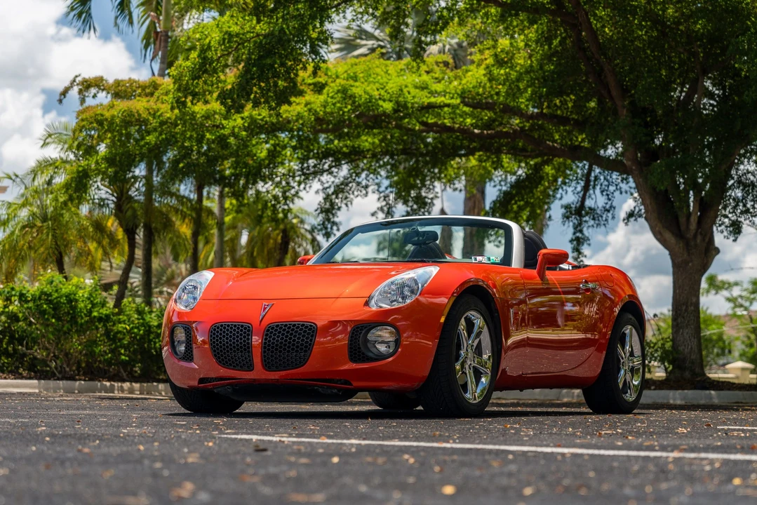 2008 Pontiac Solstice GXP - Image 5 of 31