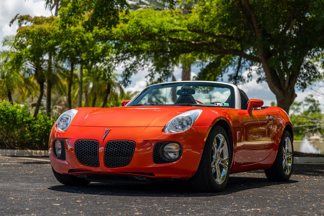 2008 Pontiac Solstice GXP - Image 3 of 31