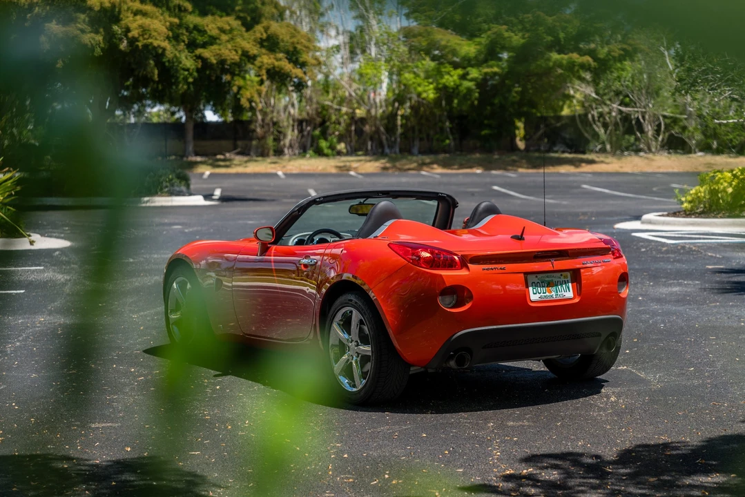 2008 Pontiac Solstice GXP - Image 9 of 31