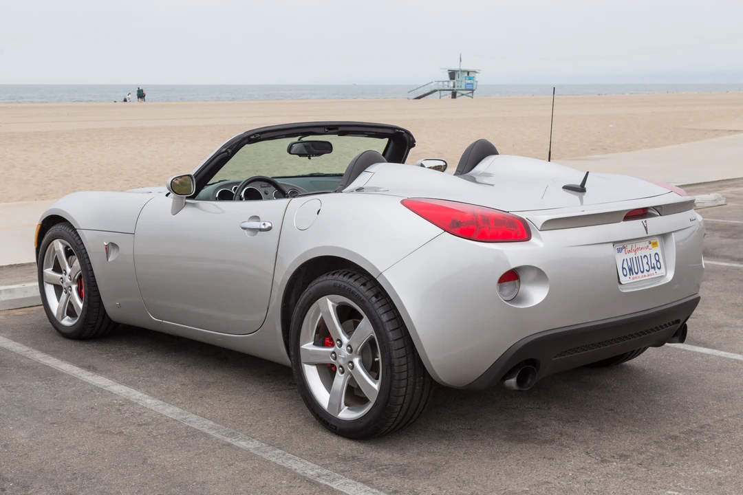 2008 Pontiac Solstice GXP - Image 9 of 31