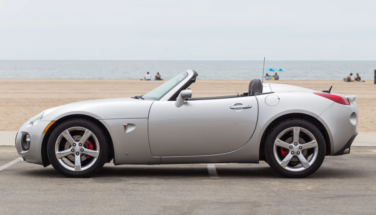 2008 Pontiac Solstice GXP - Image 8 of 31