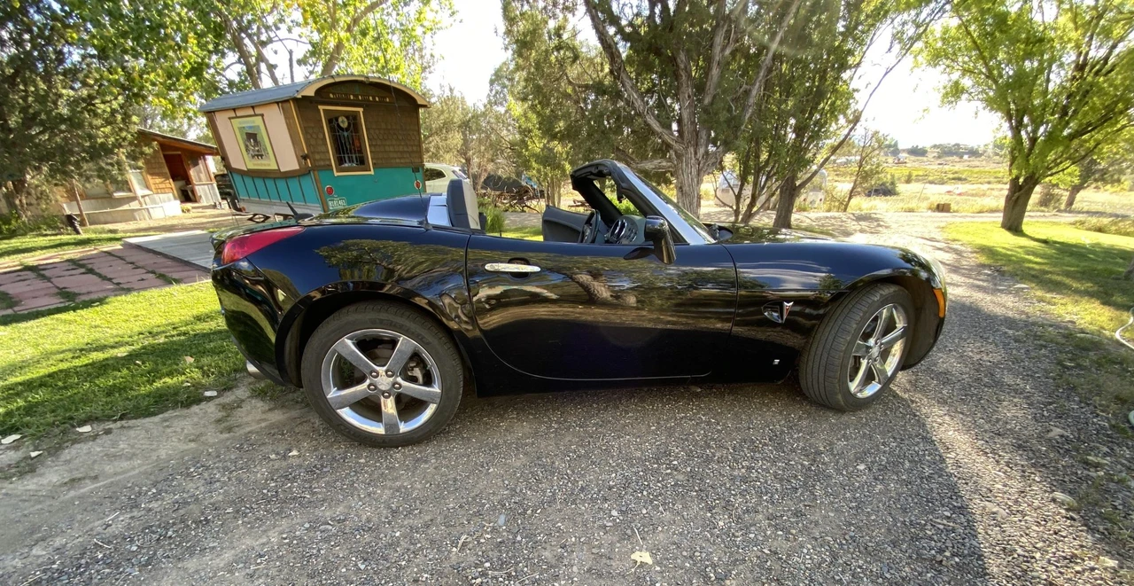 2008 Pontiac Solstice GXP - Image 5 of 31