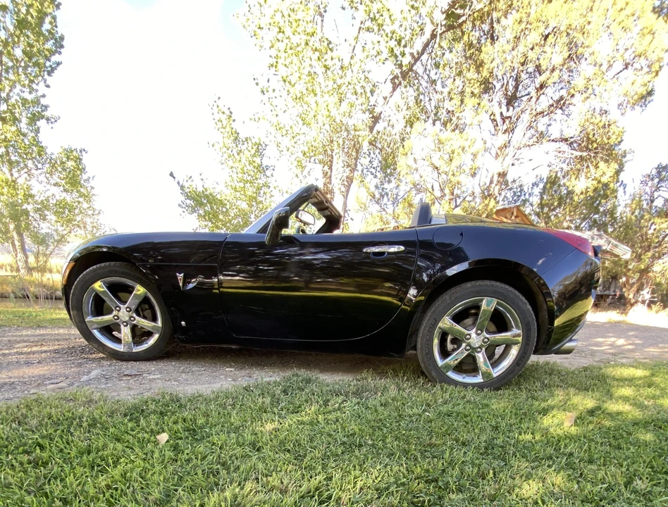 2008 Pontiac Solstice GXP - Image 3 of 31