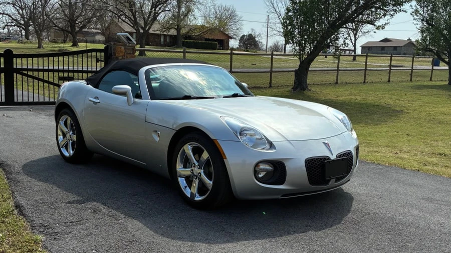 2008 Pontiac Solstice GXP - Image 3 of 11