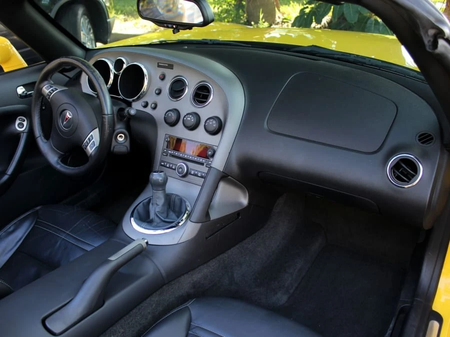 2008 Pontiac Solstice GXP - Image 10 of 12