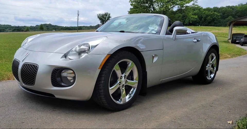 2008 Pontiac Solstice GXP - Image 3 of 15