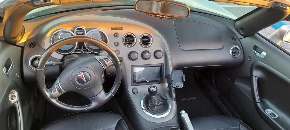 2008 Pontiac Solstice GXP - Image 8 of 15