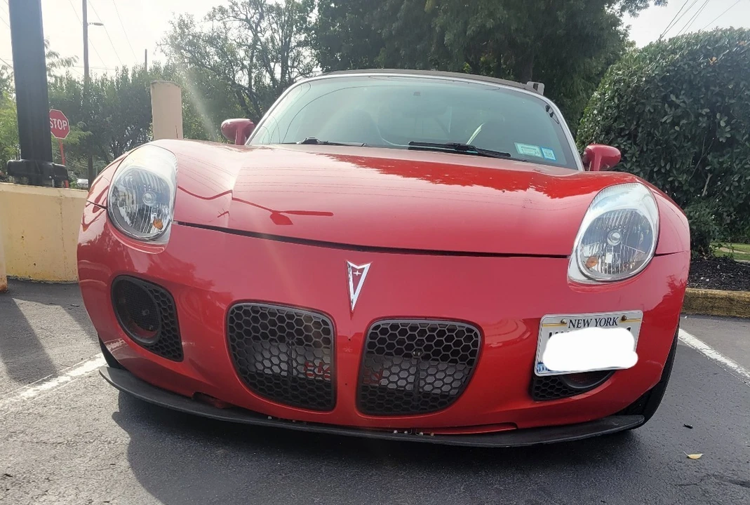 2008 Pontiac Solstice GXP - Image 2 of 20