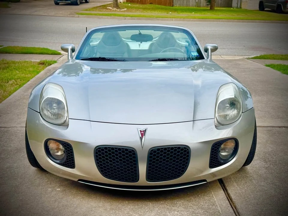 2008 Pontiac Solstice GXP - Image 2 of 10