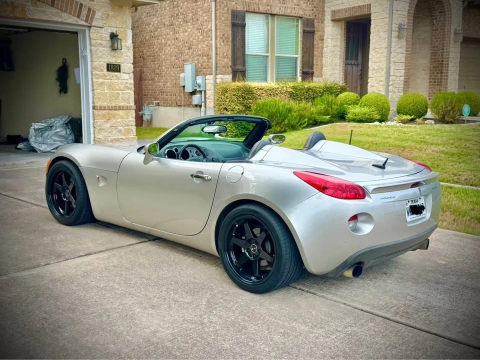 2008 Pontiac Solstice GXP - Image 3 of 10