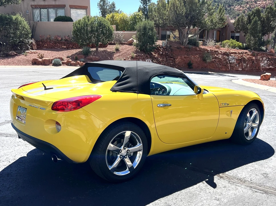 2008 Pontiac Solstice GXP - Image 14 of 23