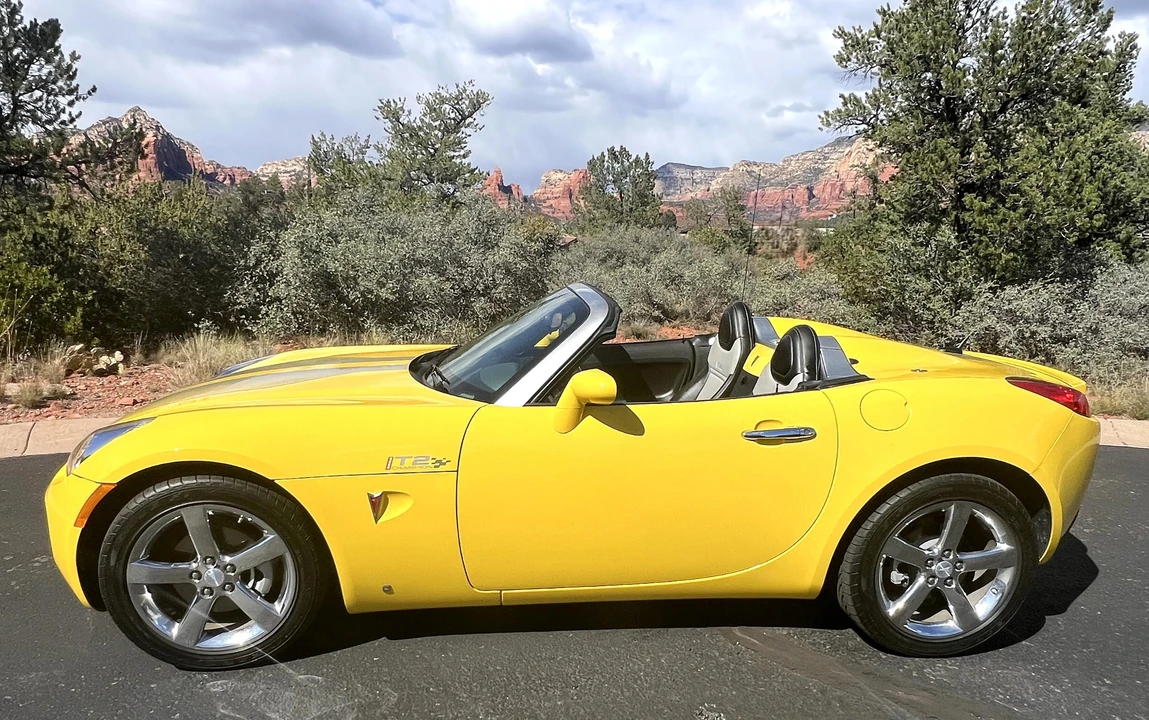 2008 Pontiac Solstice GXP - Image 7 of 23