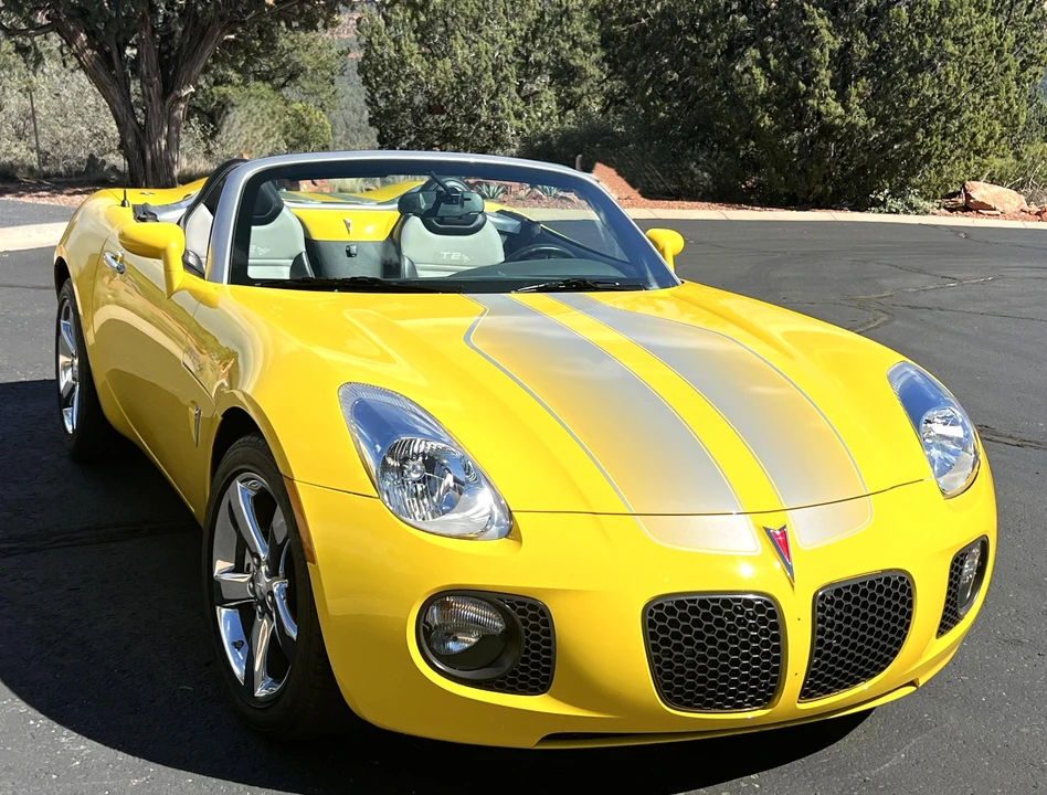 2008 Pontiac Solstice GXP - Image 9 of 23