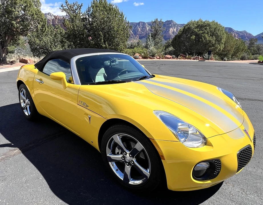 2008 Pontiac Solstice GXP - Image 16 of 23