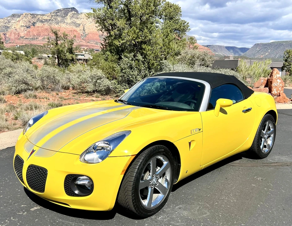 2008 Pontiac Solstice GXP - Image 11 of 23