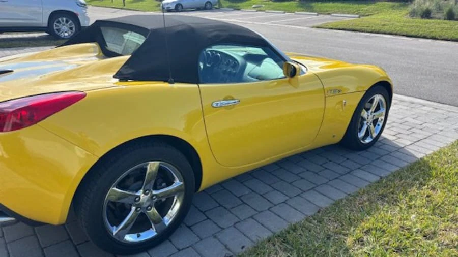2008 Pontiac Solstice GXP - Image 6 of 31