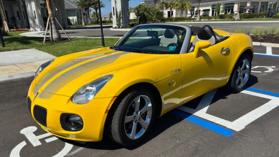 2008 Pontiac Solstice GXP - Image 4 of 31