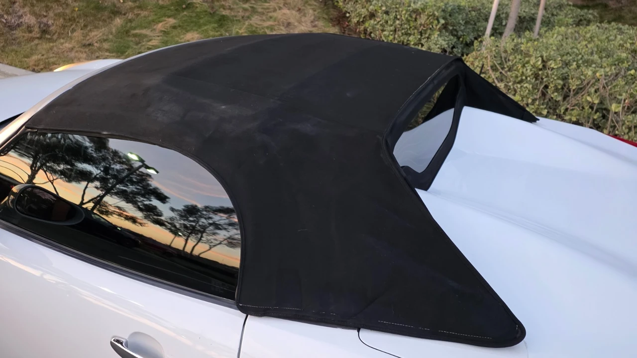2008 Pontiac Solstice GXP - Image 11 of 21