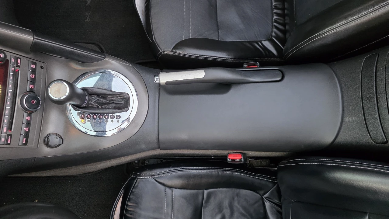 2008 Pontiac Solstice GXP - Image 18 of 21