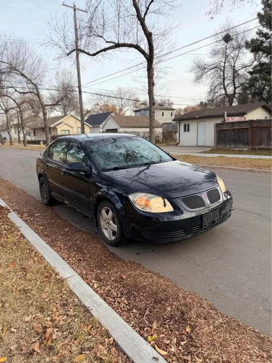 2008 Pontiac G5 - Image 2 of 10