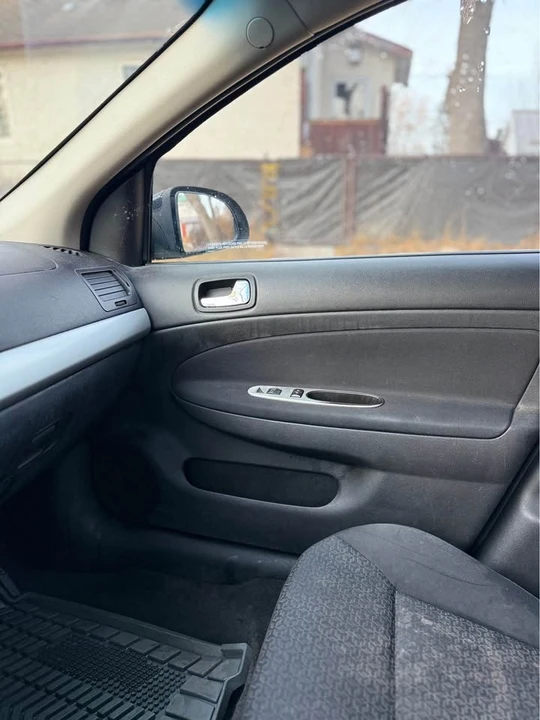 2008 Pontiac G5 - Image 6 of 10