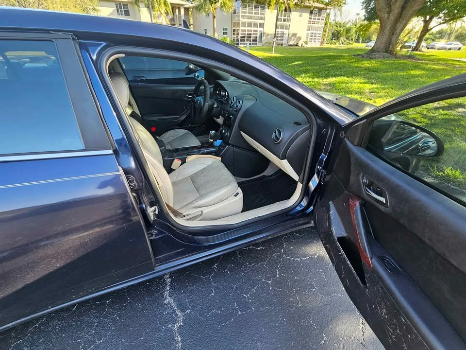 2008 Pontiac G6 - Image 2 of 8