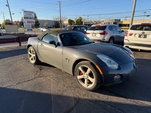2008 Pontiac Solstice - Image 2 of 10