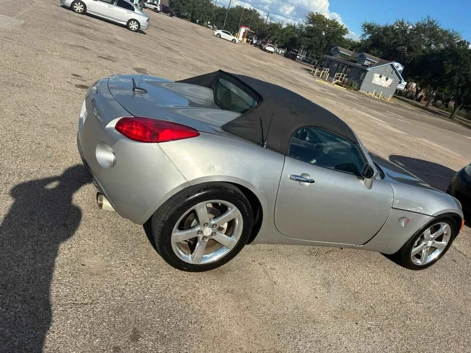 2008 Pontiac Solstice - Image 7 of 8