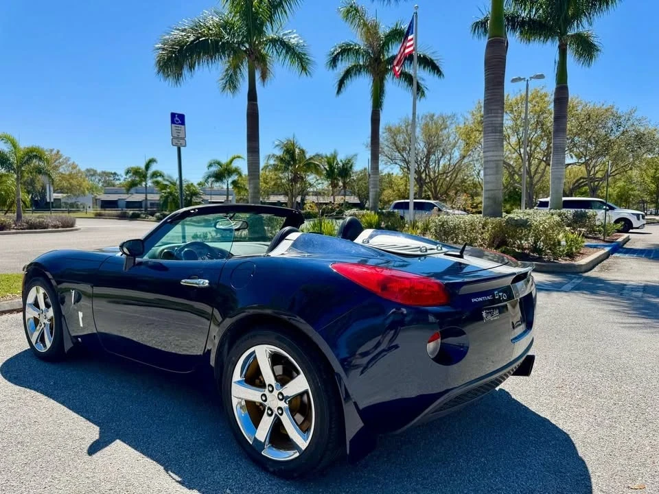 2008 Pontiac Solstice - Image 8 of 17