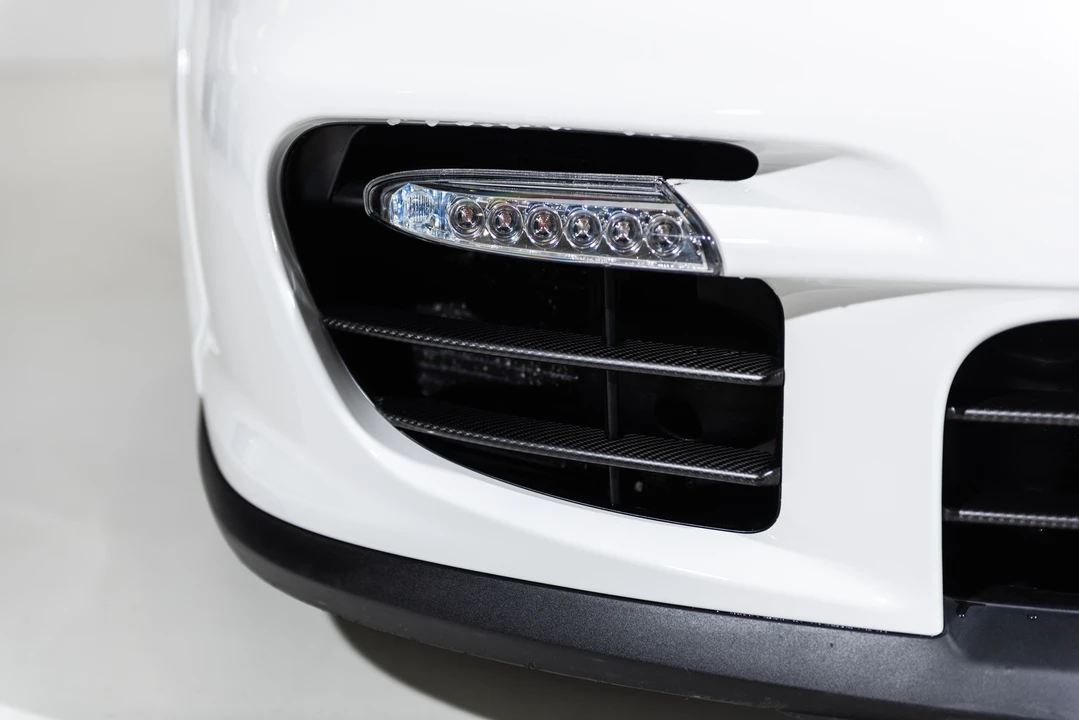 2009 Porsche 997 GT2 - Image 27 of 31