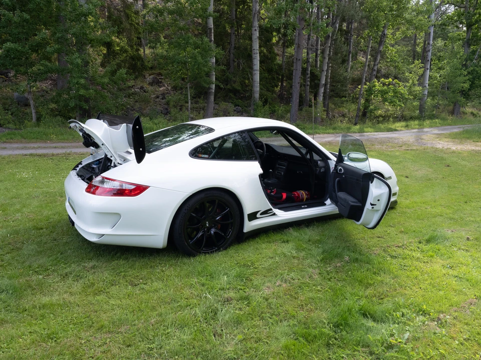 2008 Porsche 997 GT3 RS - Image 11 of 31
