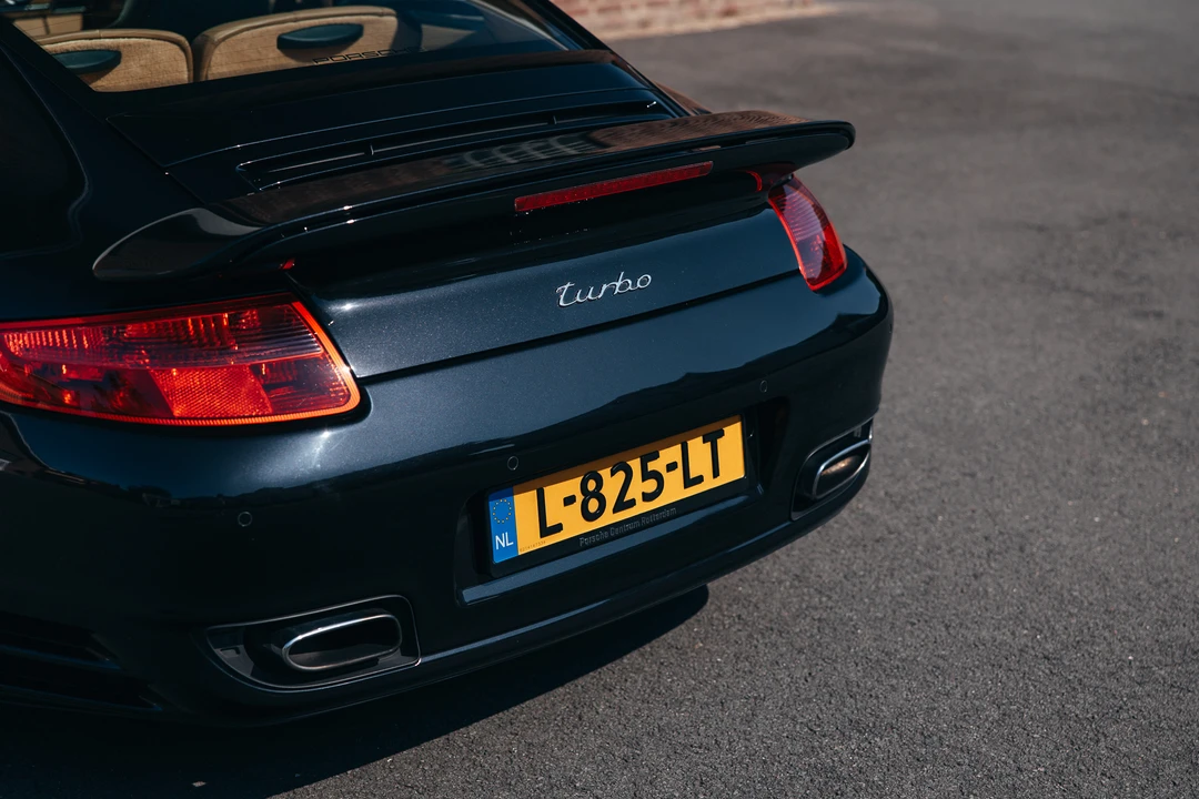2008 Porsche 997 Turbo - Image 16 of 31