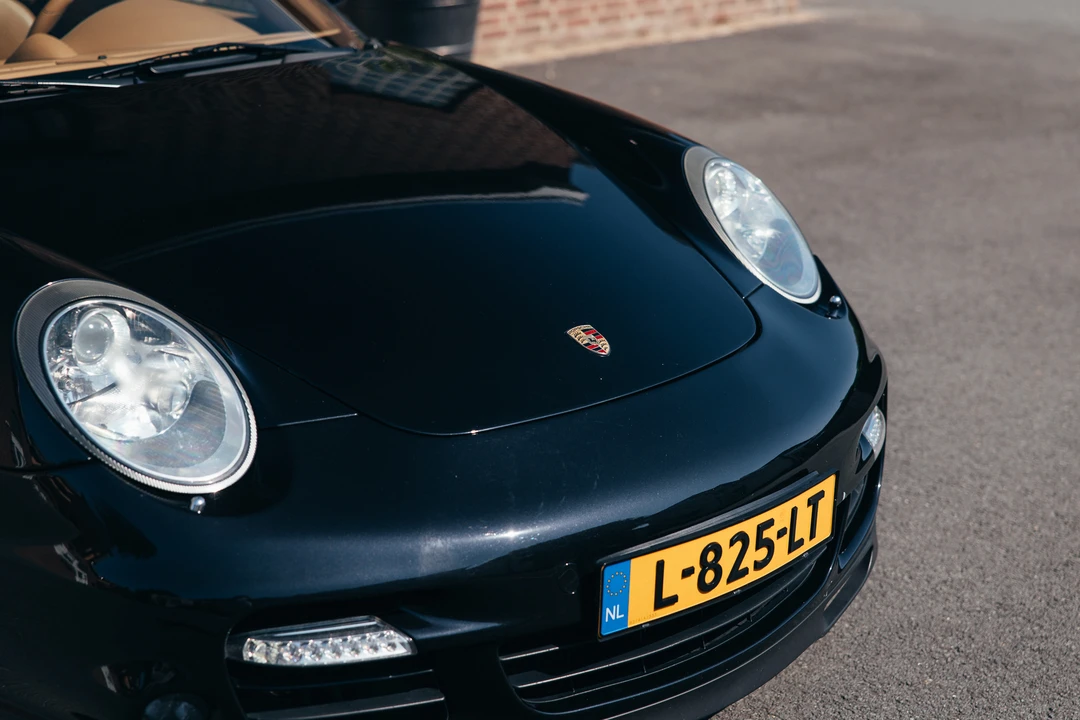 2008 Porsche 997 Turbo - Image 10 of 31