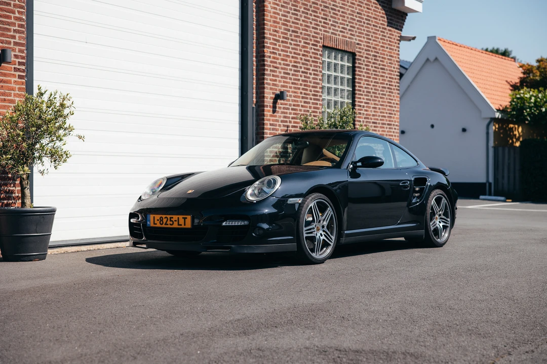 2008 Porsche 997 Turbo - Image 9 of 31