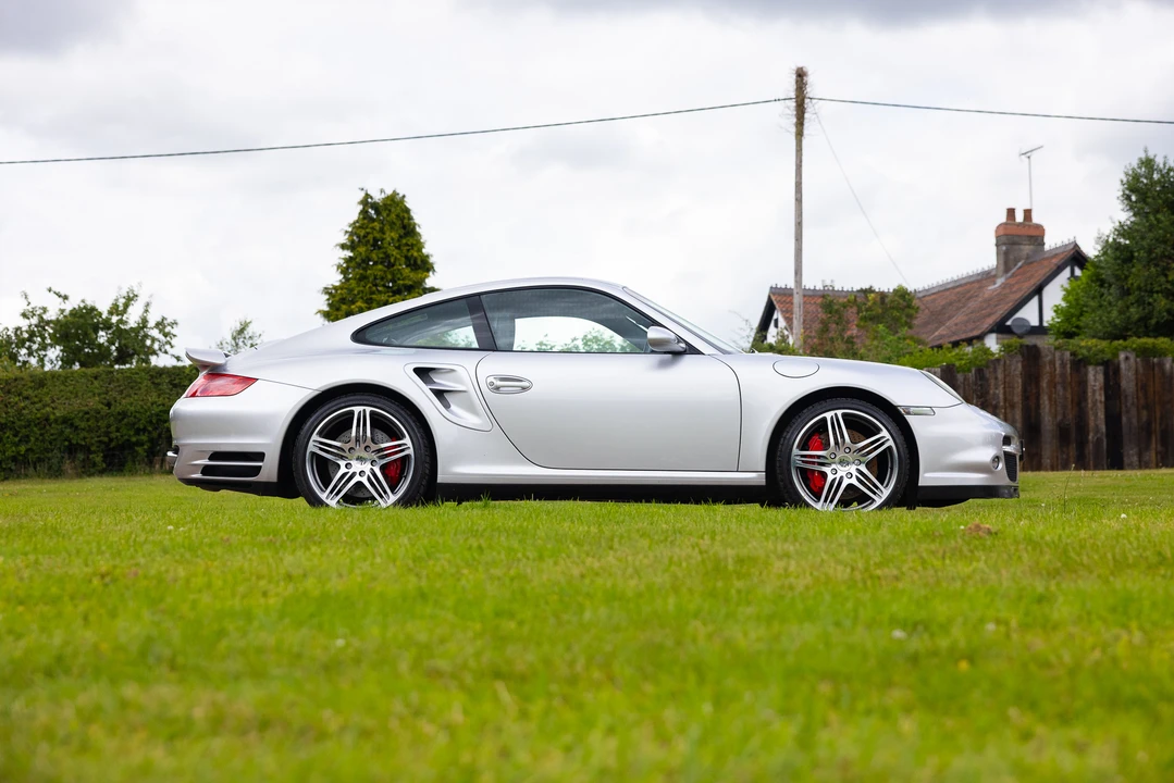 2008 Porsche 997 Turbo - Image 8 of 31