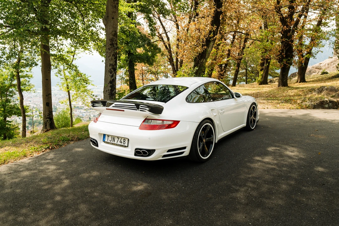 2008 Porsche 997 Turbo - Image 16 of 31