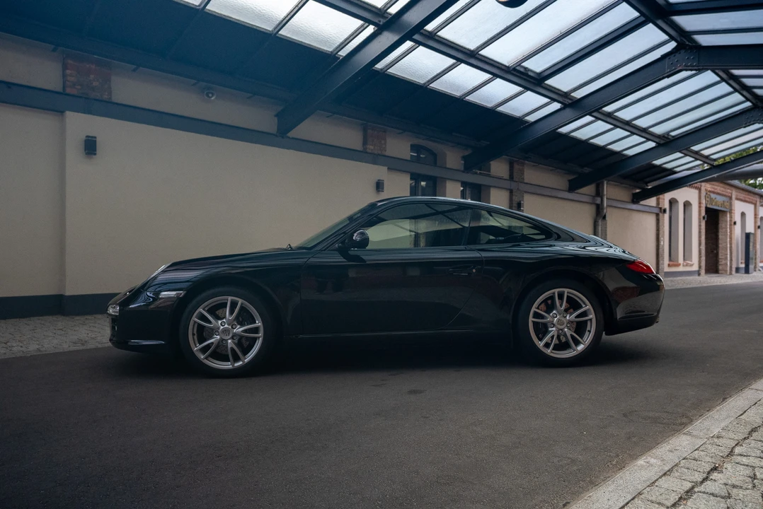 2009 Porsche 997 Carrera - Image 10 of 31