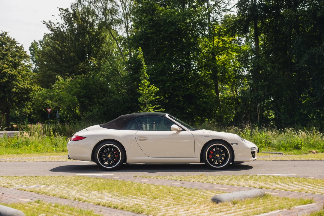 2008 Porsche 997 Carrera S - Image 8 of 31