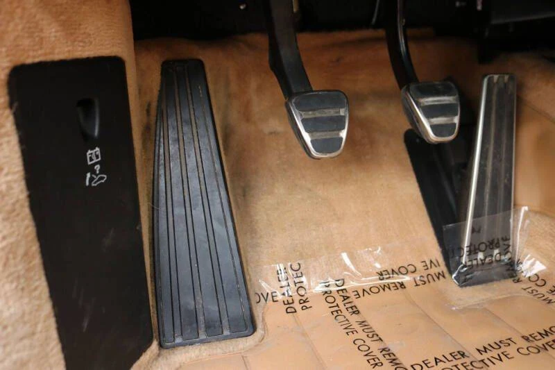 2008 Porsche 997 Carrera 4 - Image 12 of 19