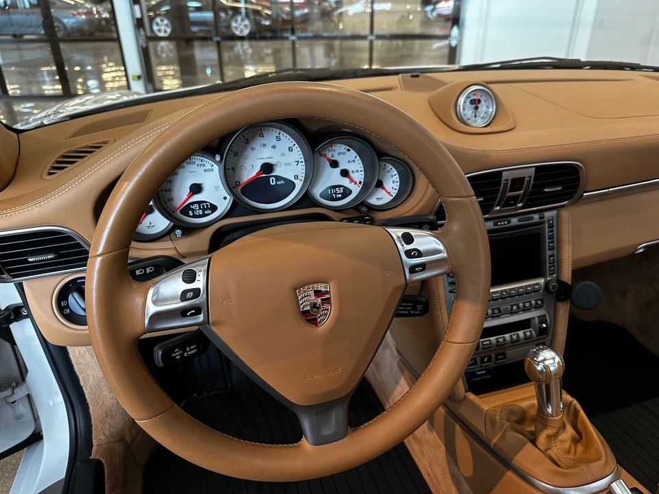 2008 Porsche 997 Carrera 4S - Image 8 of 24