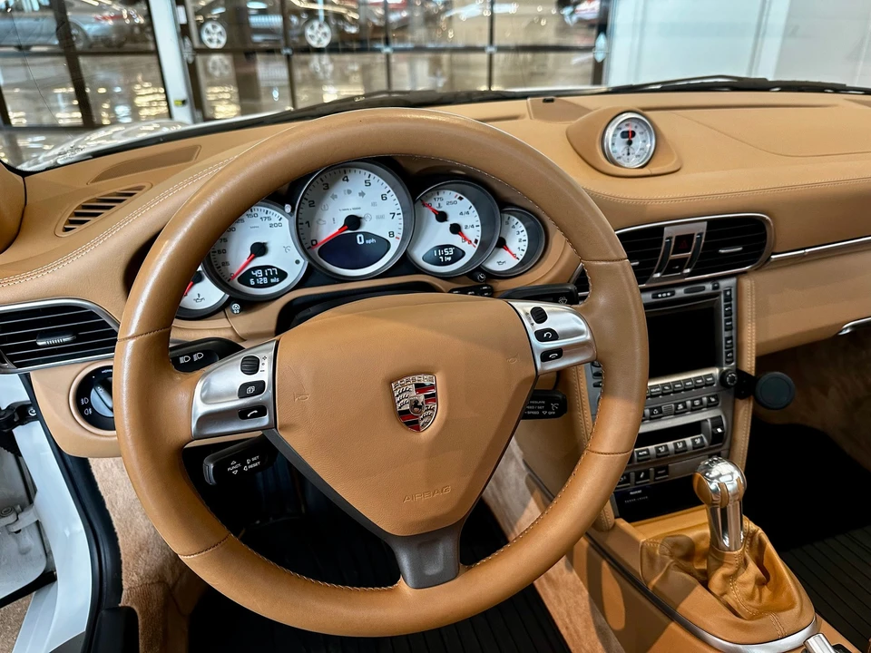 2008 Porsche 997 Carrera 4S - Image 16 of 24