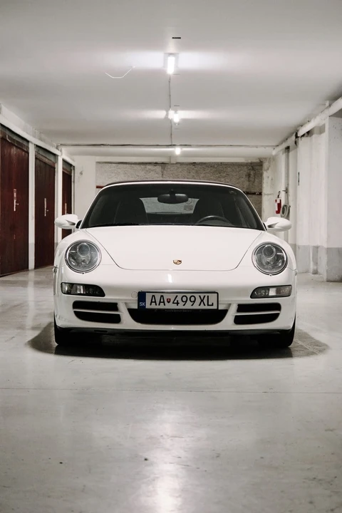 2008 Porsche 997 Carrera 4S - Image 11 of 31
