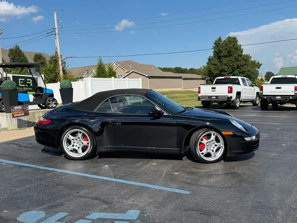 2008 Porsche 997 Carrera 4 - Image 2 of 20