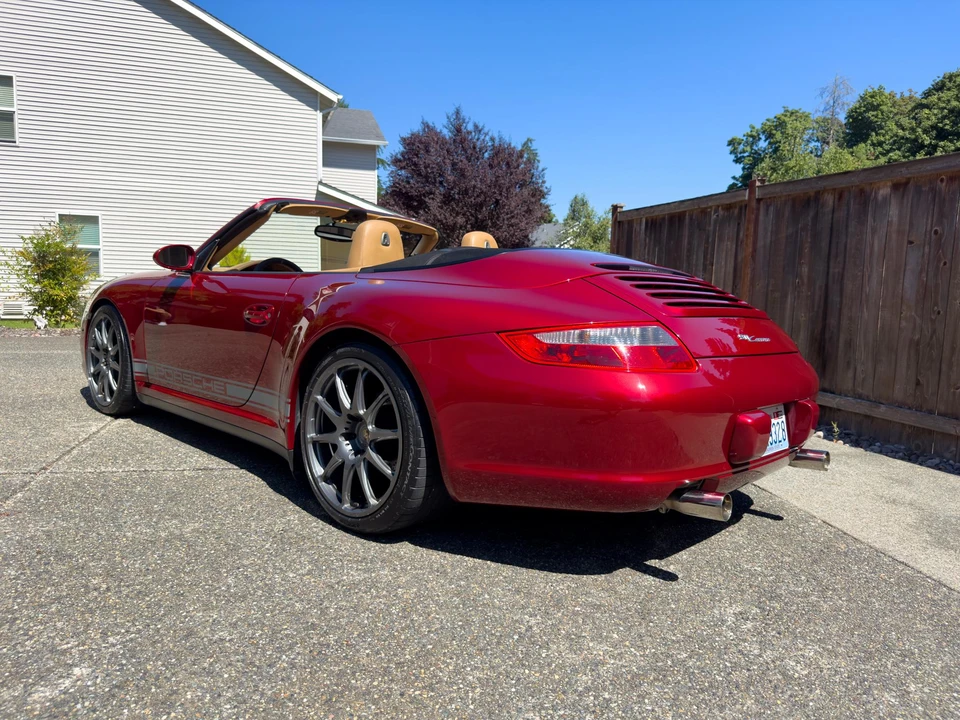 2008 Porsche 997 Carrera 4 - Image 9 of 31